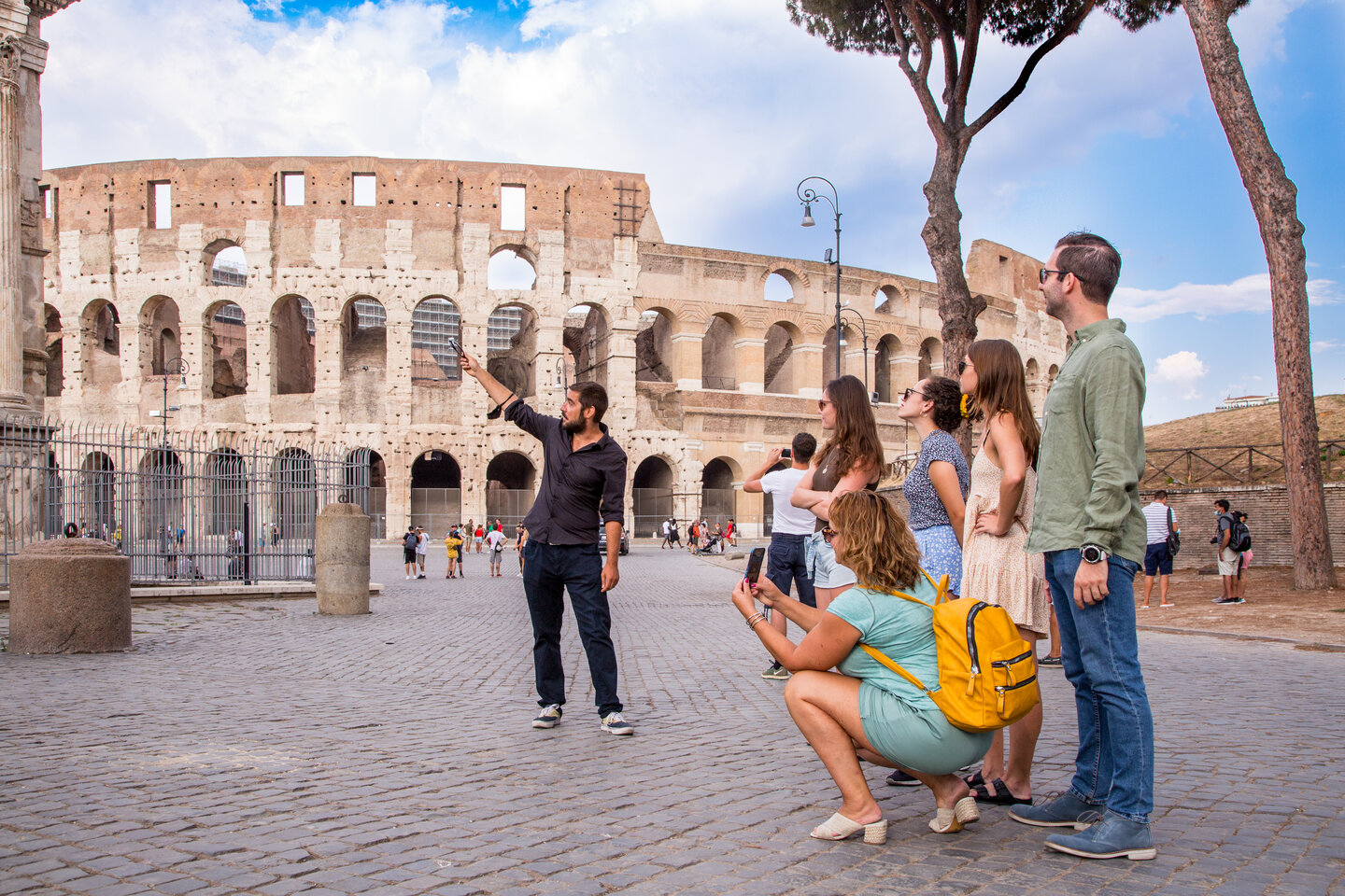 land tours in rome